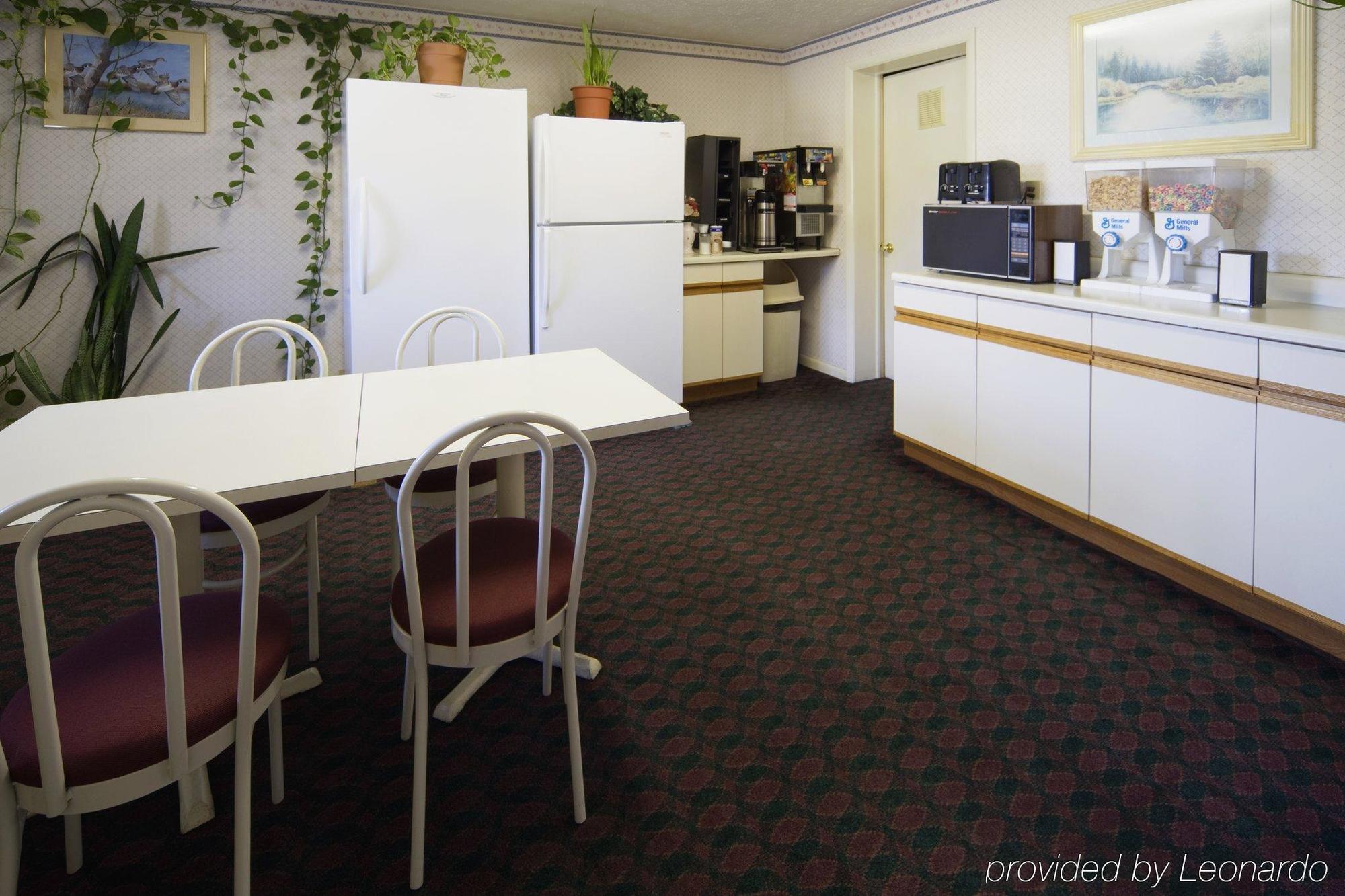 Americas Best Value Inn Winchester Restaurant foto